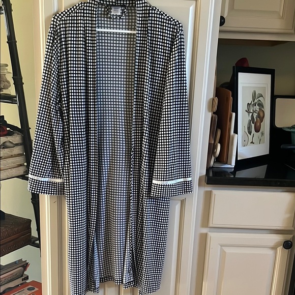 Studio Donatella Other - Black and White Checkered Robe